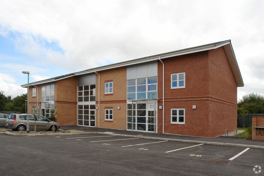 Inward Way, Ellesmere Port en venta - Foto del edificio - Imagen 2 de 2