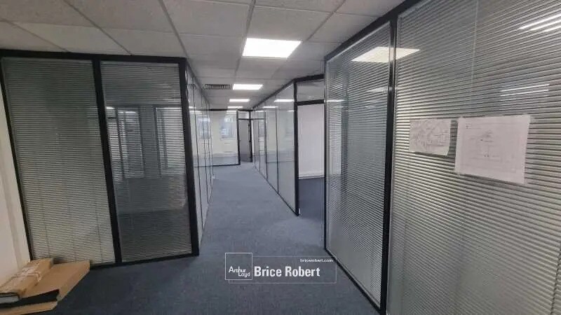 Oficina en Lyon en alquiler - Foto del interior - Imagen 2 de 17