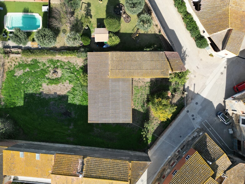 Carrer Tramuntana, Tallada Dempordà, 12, La Jonquera, Gerona en venta - Vista aérea - Imagen 3 de 21