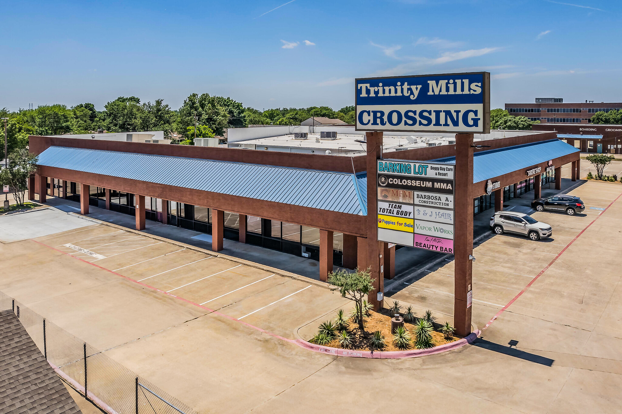 2408 Trinity Mills Rd, Carrollton, TX en alquiler Foto del edificio- Imagen 1 de 7