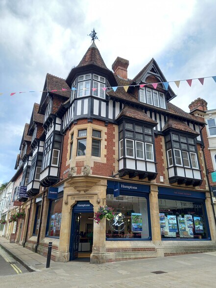 30-32 St Thomas St, Winchester en alquiler - Foto del edificio - Imagen 1 de 2