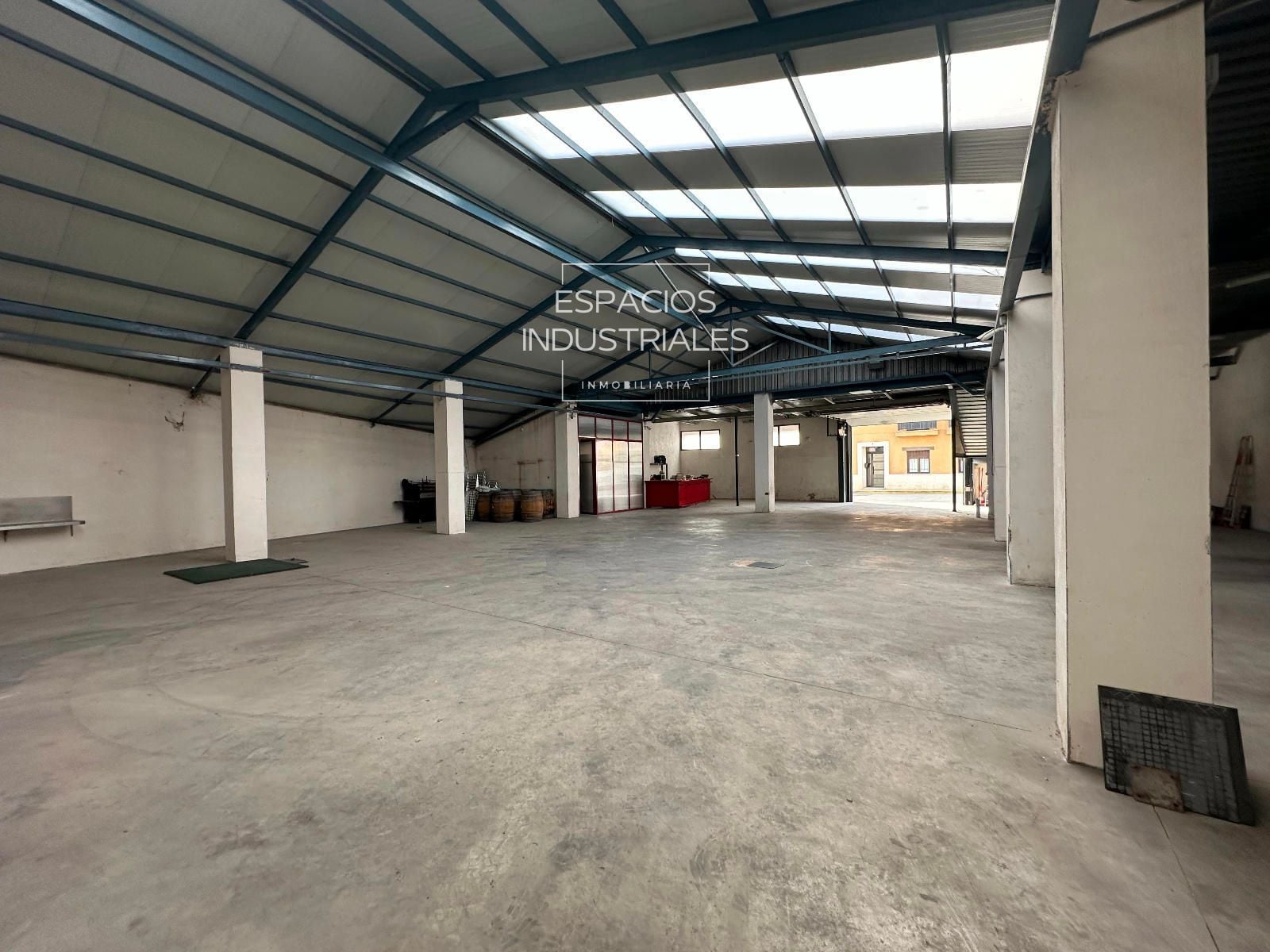 Nave en Villarejo de Salvanés, Madrid en alquiler Plano de la planta- Imagen 1 de 17