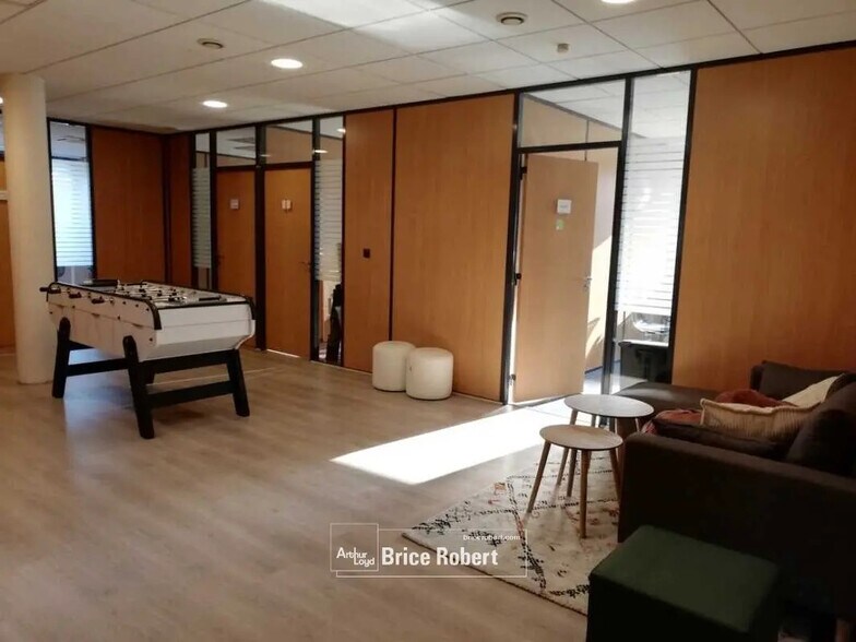 Oficina en Lyon en venta - Foto del edificio - Imagen 2 de 7