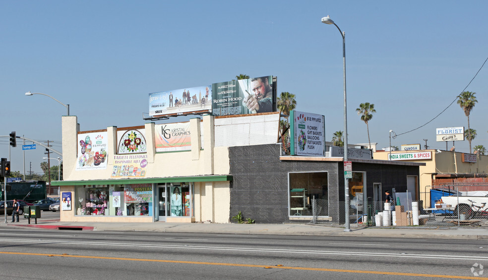 22001 Sherman Way, Canoga Park, CA en alquiler - Foto del edificio - Imagen 3 de 9