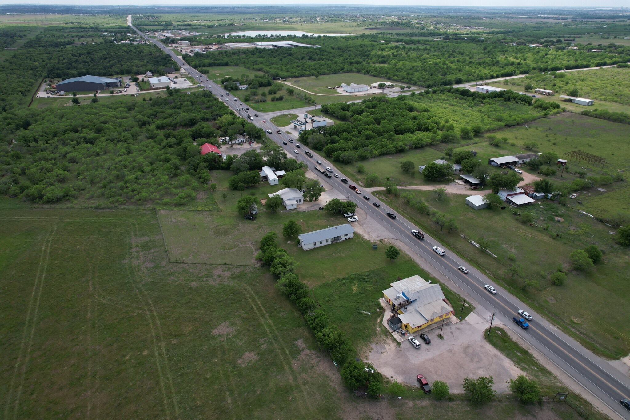 14060 Camino Real, Kyle, TX en venta Foto principal- Imagen 1 de 1