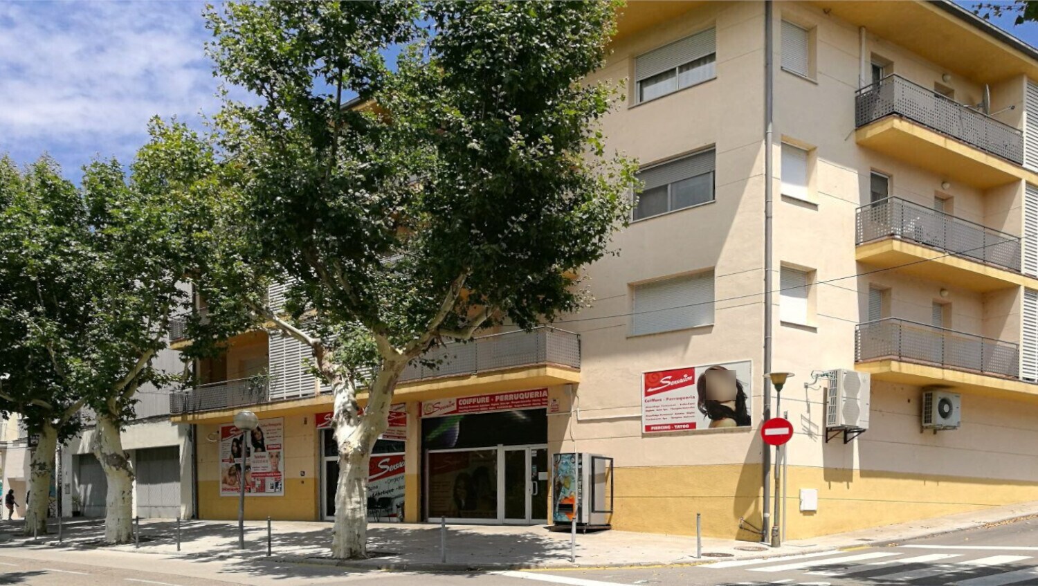 Edificio residencial en La Jonquera, Gerona en venta Foto principal- Imagen 1 de 2