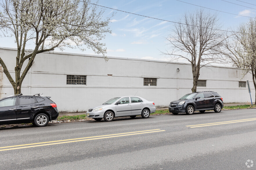 32 1st St, Hackensack, NJ en venta - Foto del edificio - Imagen 2 de 5