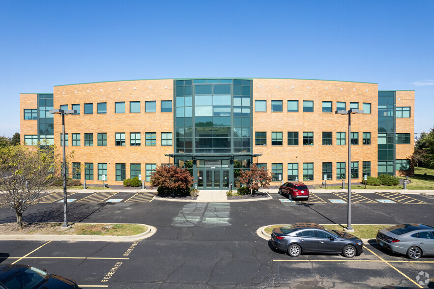 3161 W White Oaks Dr, Springfield, IL en alquiler - Foto del edificio - Imagen 2 de 7