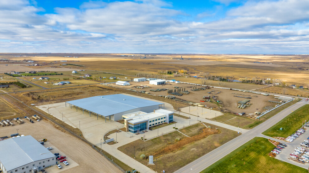 805 48th Ave W, Williston, ND en venta - Foto del edificio - Imagen 3 de 22