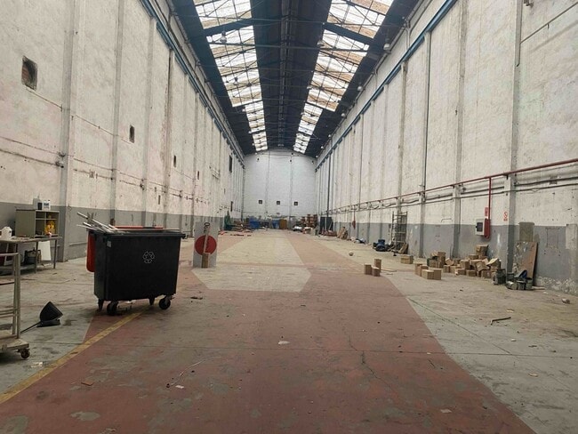 Más detalles de Nave en alquiler