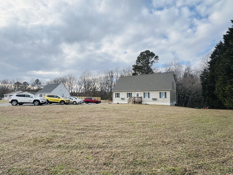 16043 Richmond rd, Callao, VA en venta - Foto del edificio - Imagen 2 de 3