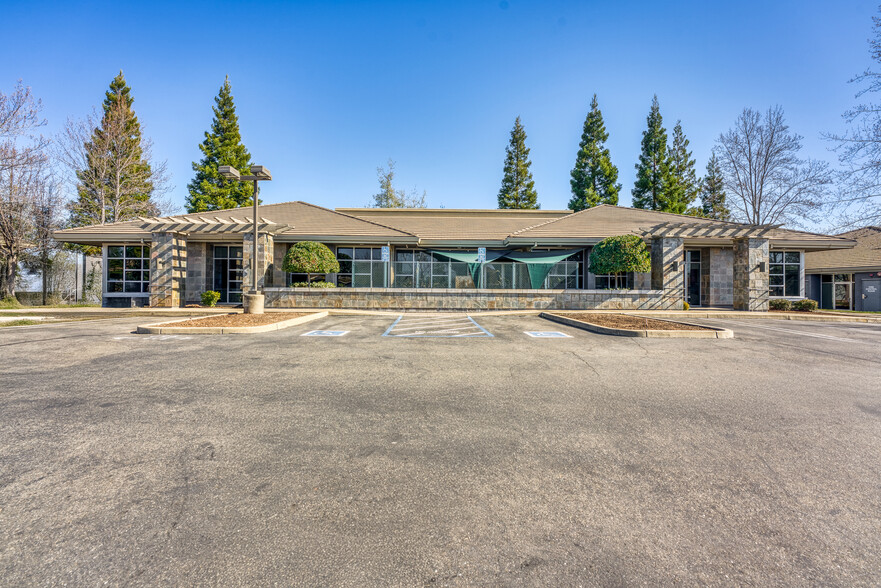 975 Reserve Dr, Roseville, CA en venta - Foto del edificio - Imagen 1 de 28