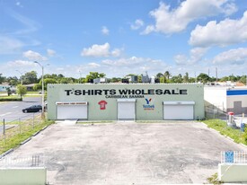 3221 NW 79th St, Miami FL - Inmueble