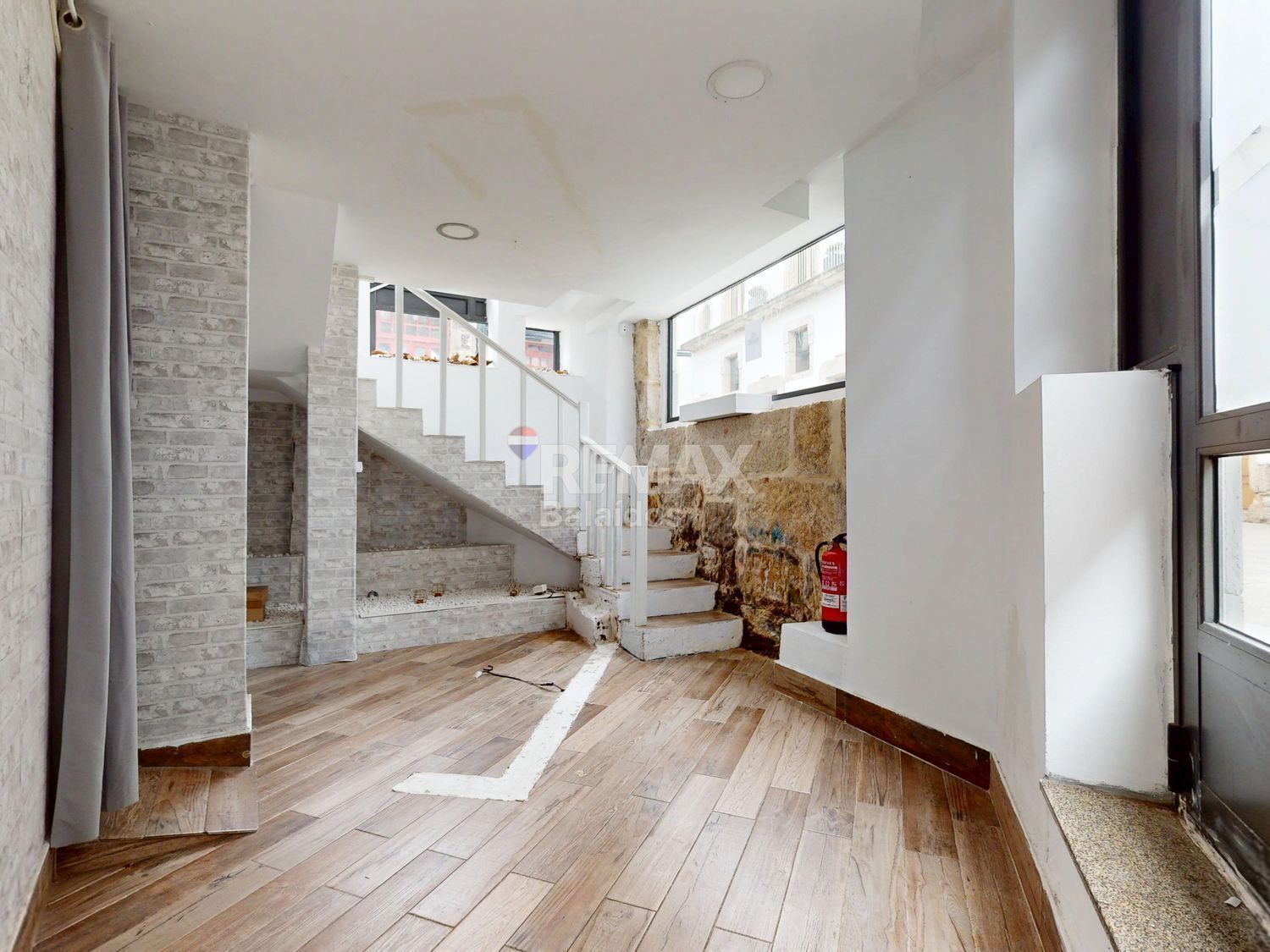 Local en Vigo, Pontevedra en venta Foto del interior- Imagen 1 de 43