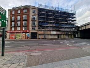 44 Parry St, London en alquiler Foto de la construcción- Imagen 2 de 4