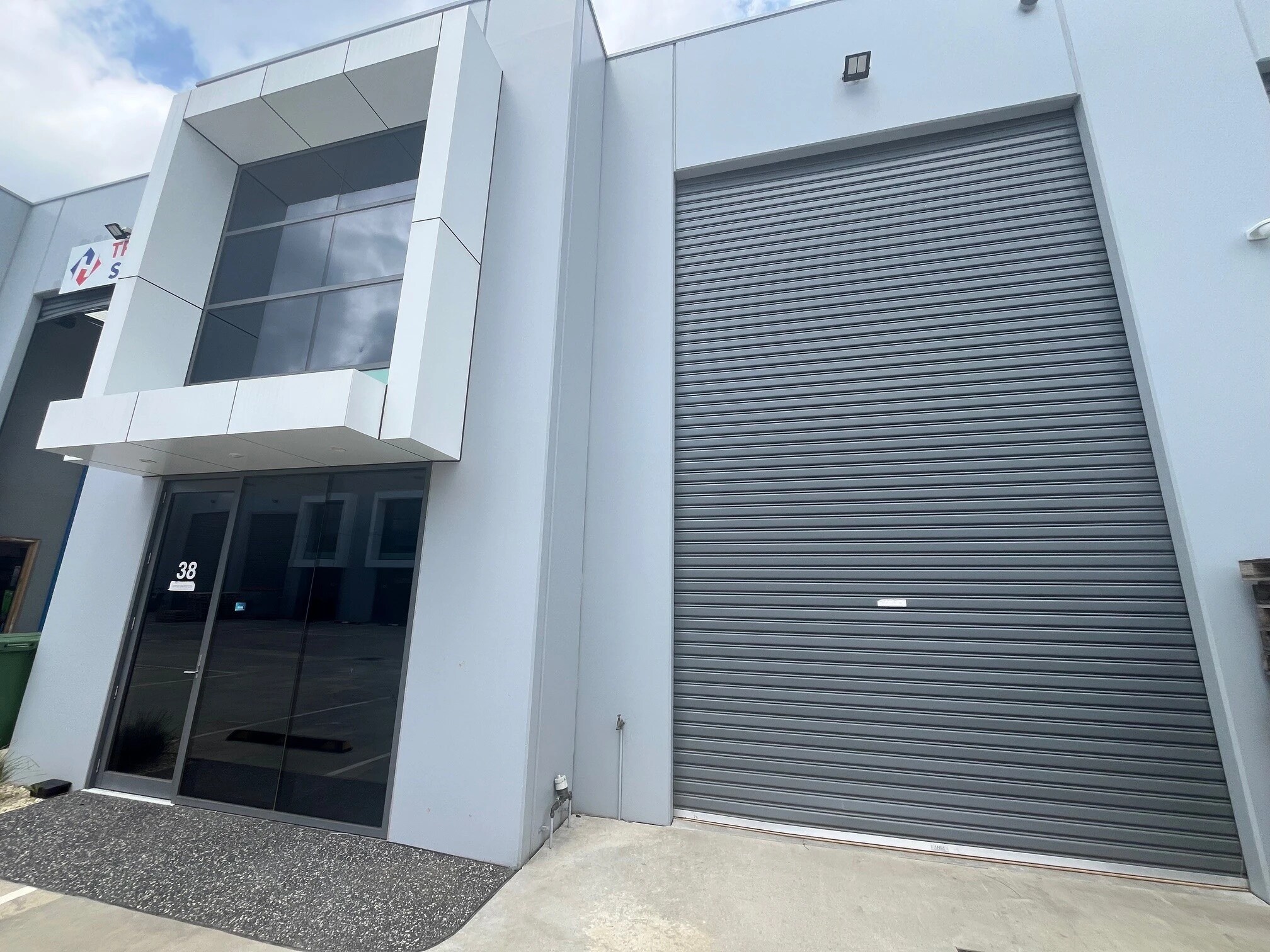 830-850 Princes Hwy, Springvale en venta Foto principal- Imagen 1 de 3