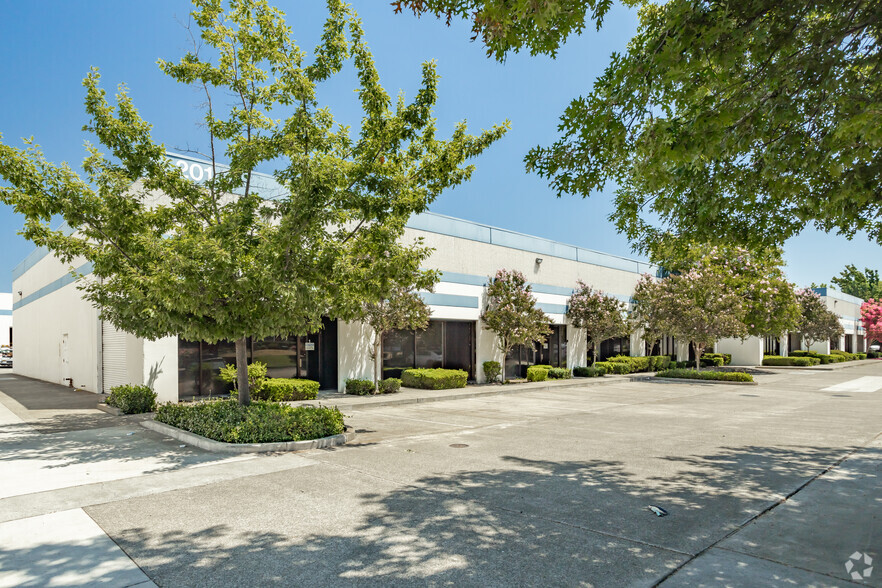 201 Harris Ave, Sacramento, CA en venta - Foto del edificio - Imagen 3 de 4