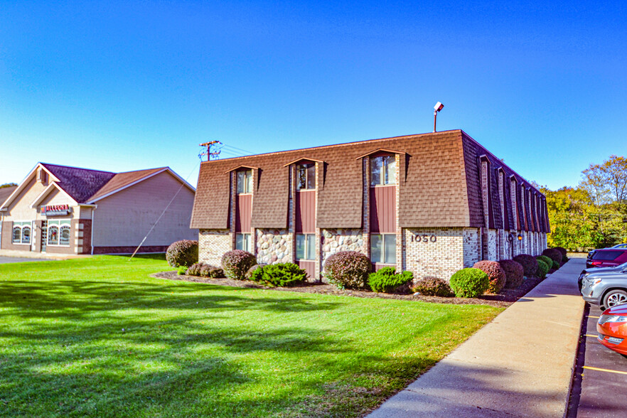 1050 S Milford Rd, Highland, MI en venta - Foto del edificio - Imagen 1 de 6