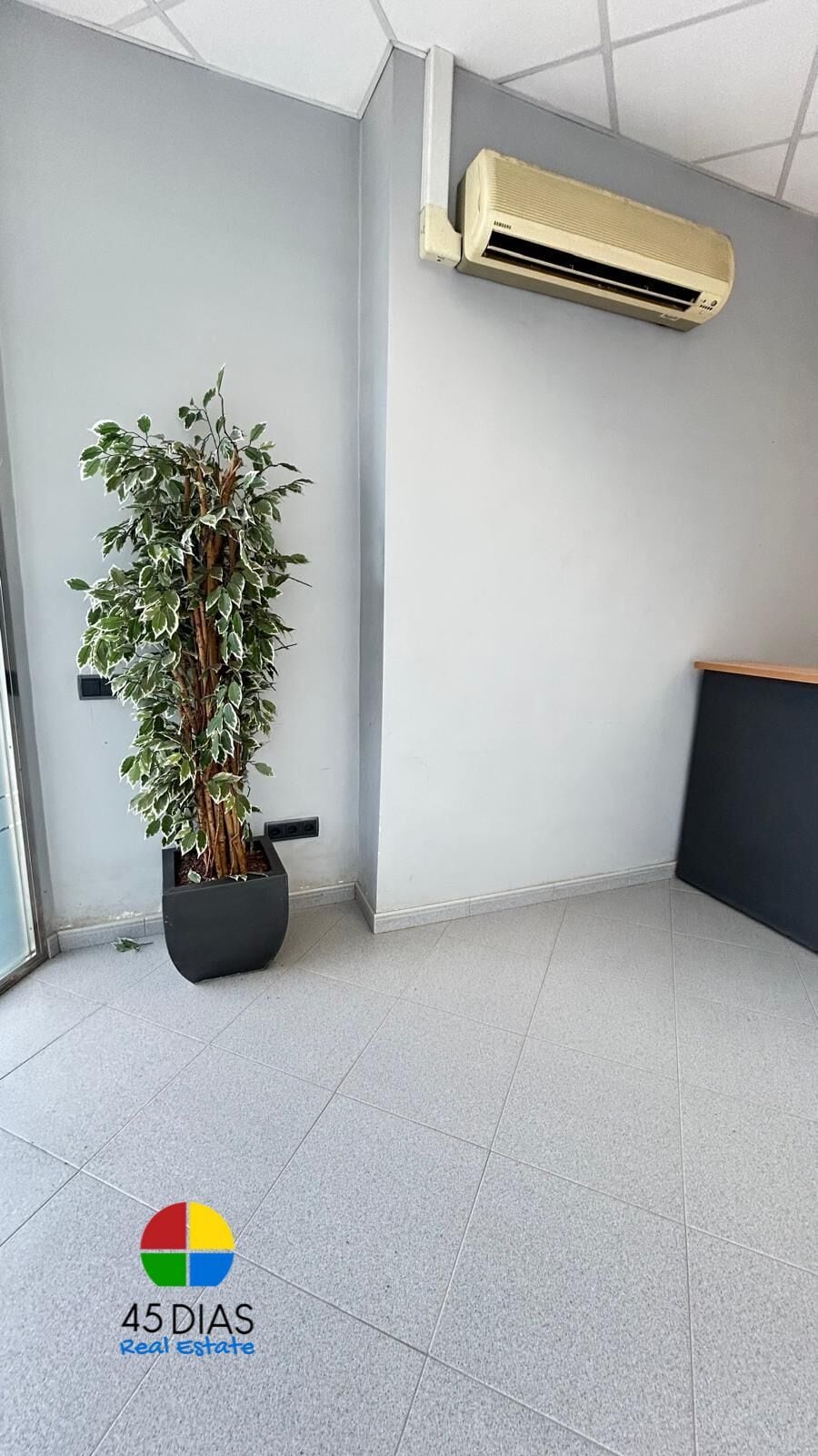 Oficina/Local en Cerdanyola del Vallès, Barcelona en alquiler Foto del interior- Imagen 1 de 5
