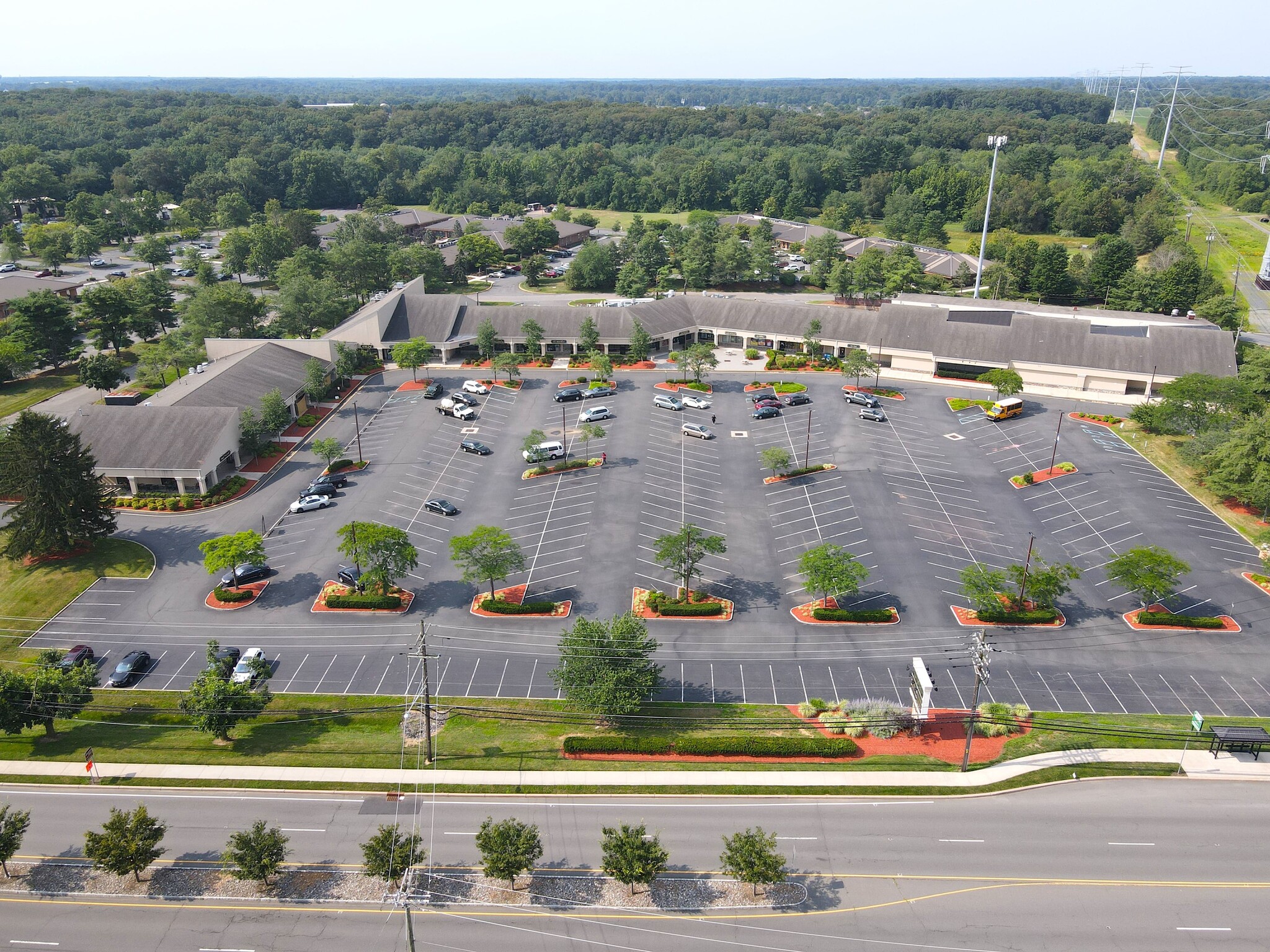 660 Plainsboro Rd, Plainsboro, NJ en alquiler Foto del edificio- Imagen 1 de 14