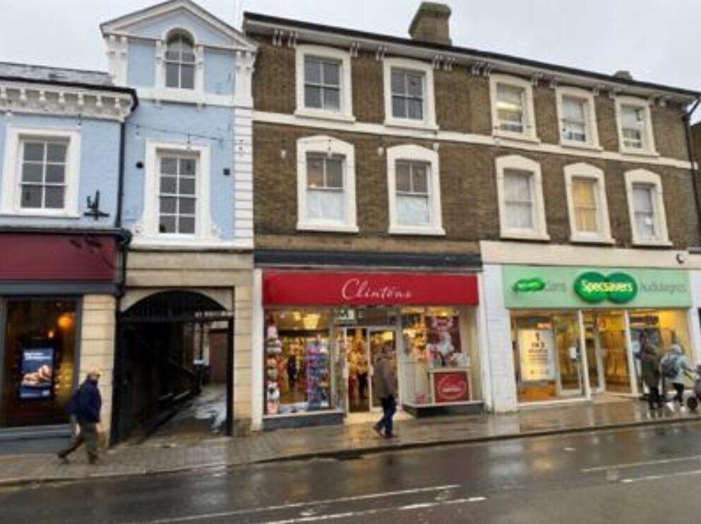 11 High St, St Neots en alquiler Foto principal- Imagen 1 de 3