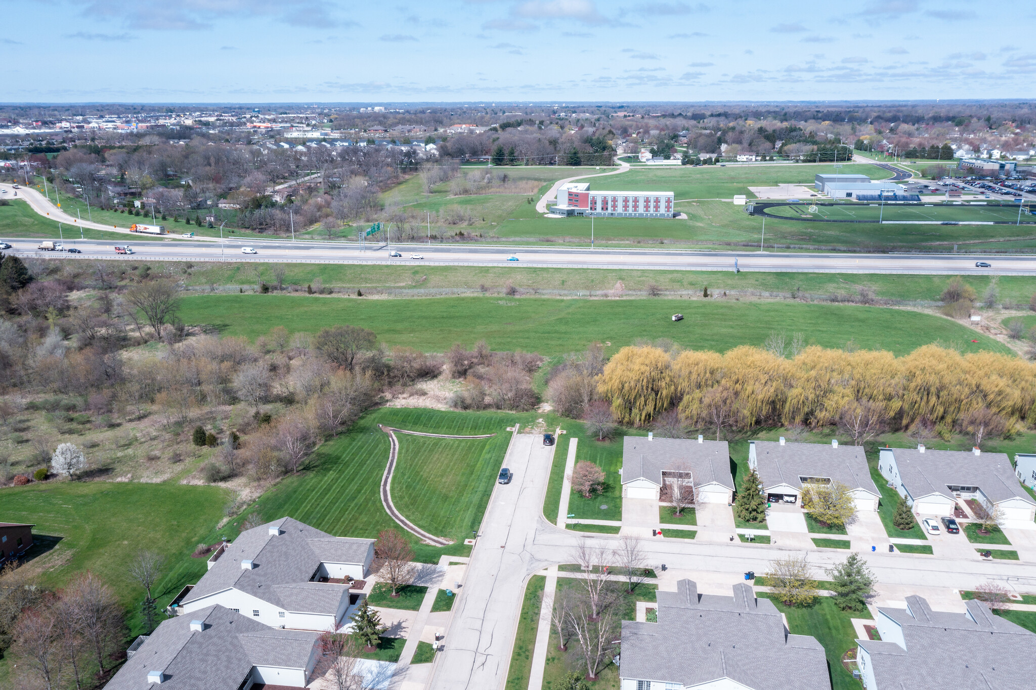 7900 Brixham Rd, Rockford, IL en venta Foto del edificio- Imagen 1 de 44