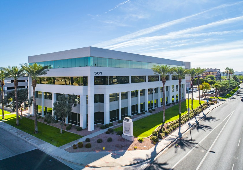 501 N 44th St, Phoenix, AZ en alquiler - Foto del edificio - Imagen 3 de 8