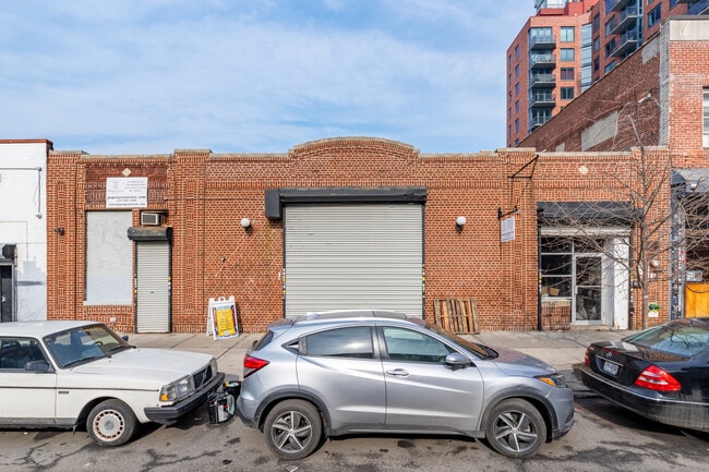 Más detalles de 327 Douglass St, Brooklyn, NY - Local en venta