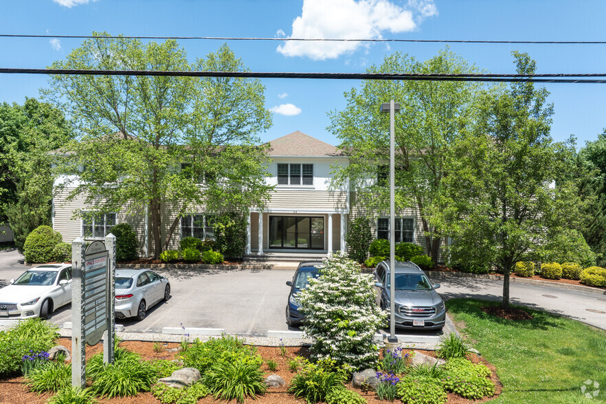 68 Evergreen St, Kingston, MA en venta - Foto del edificio - Imagen 1 de 17