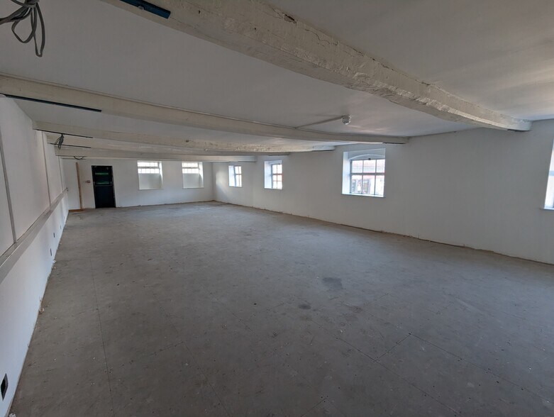 Brook St, Leek en alquiler - Foto del edificio - Imagen 2 de 6