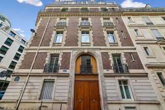 Más detalles de 11 bis Rue Balzac, Paris - Oficina en alquiler