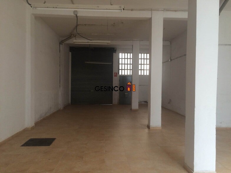 Local en Ontinyent, Valencia en alquiler - Foto del edificio - Imagen 2 de 3