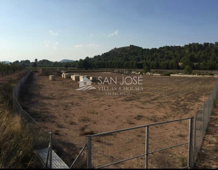 Terreno en MONÒVER en venta - Foto del edificio - Imagen 3 de 9