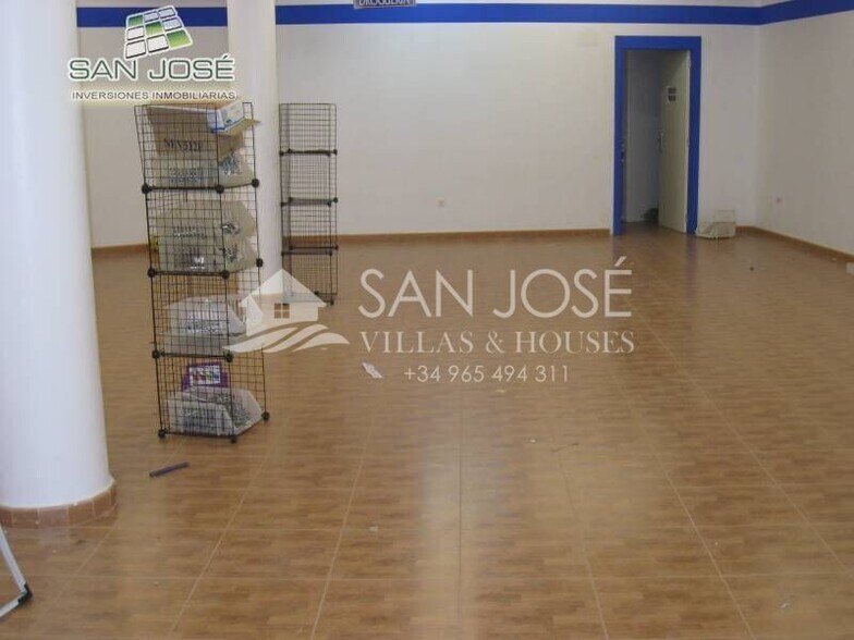 Local en Aspe en alquiler - Foto del edificio - Imagen 2 de 6