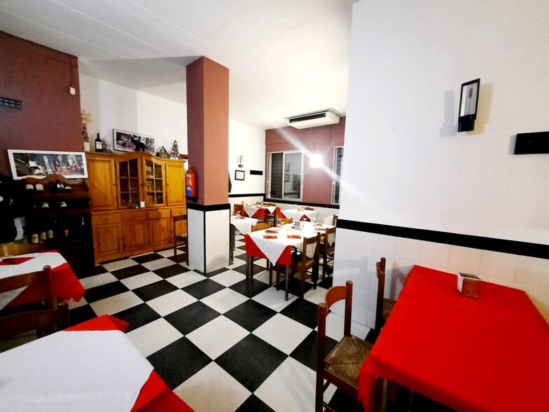 Local en L'Alcúdia, Valencia en venta - Foto del edificio - Imagen 1 de 26