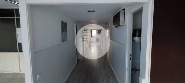 Más detalles de Oficina en alquiler