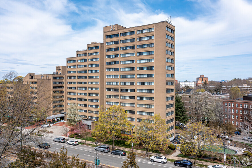 1931 Commonwealth Ave, Brighton, MA en alquiler - Foto principal - Imagen 2 de 20