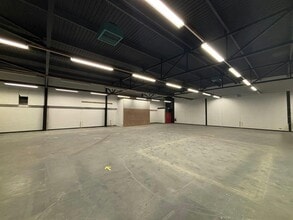16 Macadam Pl, Irvine en alquiler Foto del interior- Imagen 1 de 4