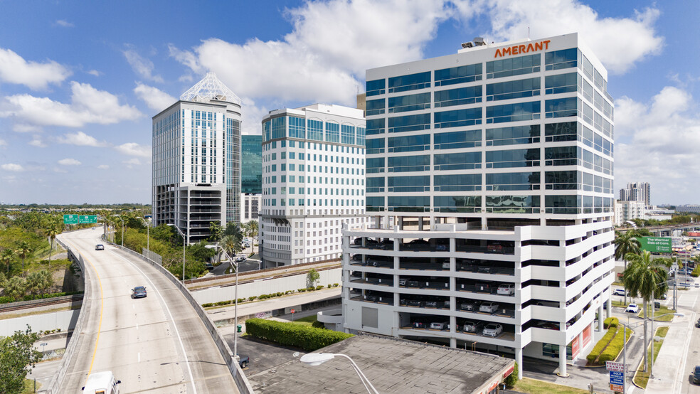 9350 S Dixie Hwy, Miami, FL en alquiler - Foto del edificio - Imagen 2 de 9