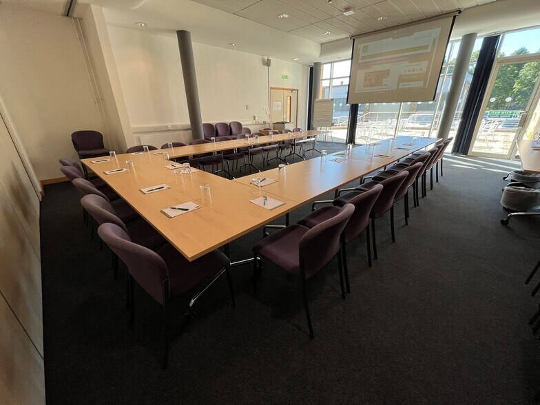 31 Wrest Park, Silsoe en alquiler - Foto del interior - Imagen 3 de 5