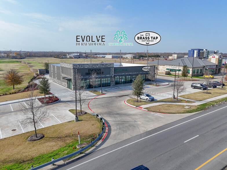 557 E US Highway 80, Forney, TX en venta - Foto del edificio - Imagen 3 de 8