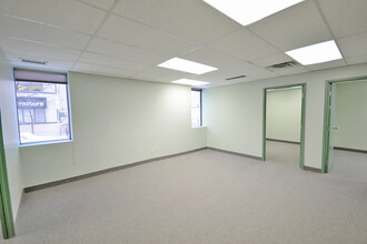 119 Ross Ave, Ottawa, ON en alquiler Foto del interior- Imagen 2 de 9