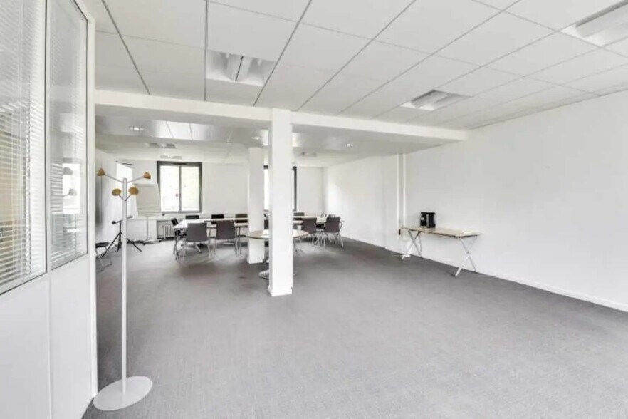 4 Avenue Du Recteur Poincaré, Paris en alquiler - Foto del edificio - Imagen 3 de 13