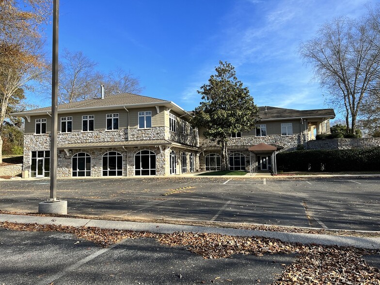 6005 Century Oaks Dr, Chattanooga, TN en alquiler - Foto del edificio - Imagen 2 de 4