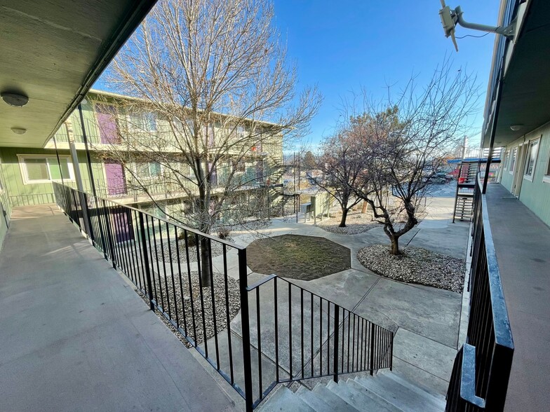 1800 Prater Way, Sparks, NV en venta - Foto del edificio - Imagen 2 de 7