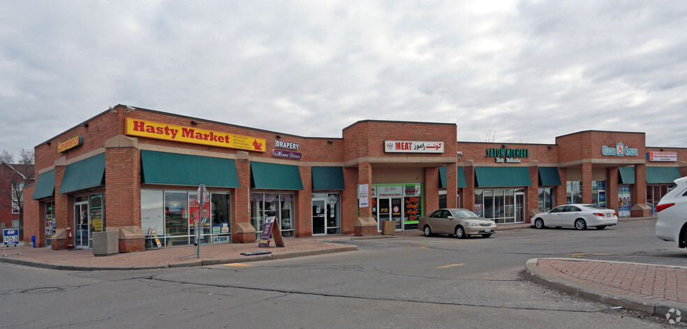 11005 Yonge St, Richmond Hill, ON en alquiler - Foto del edificio - Imagen 1 de 7