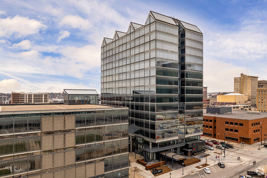 1299 Farnam St, Omaha, NE en alquiler - Foto del edificio - Imagen 1 de 24