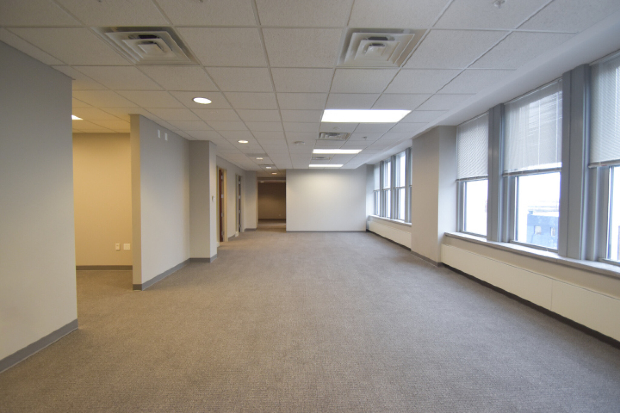 535 Washington St, Buffalo, NY en alquiler Foto del interior- Imagen 1 de 3