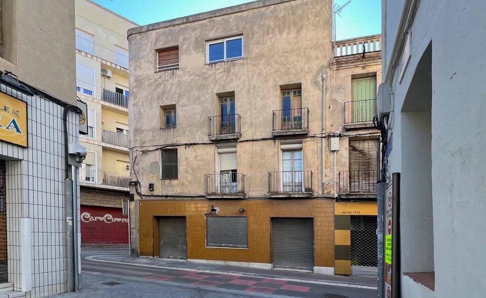 Edificio residencial en Igualada, Barcelona en venta - Foto del edificio - Imagen 2 de 2