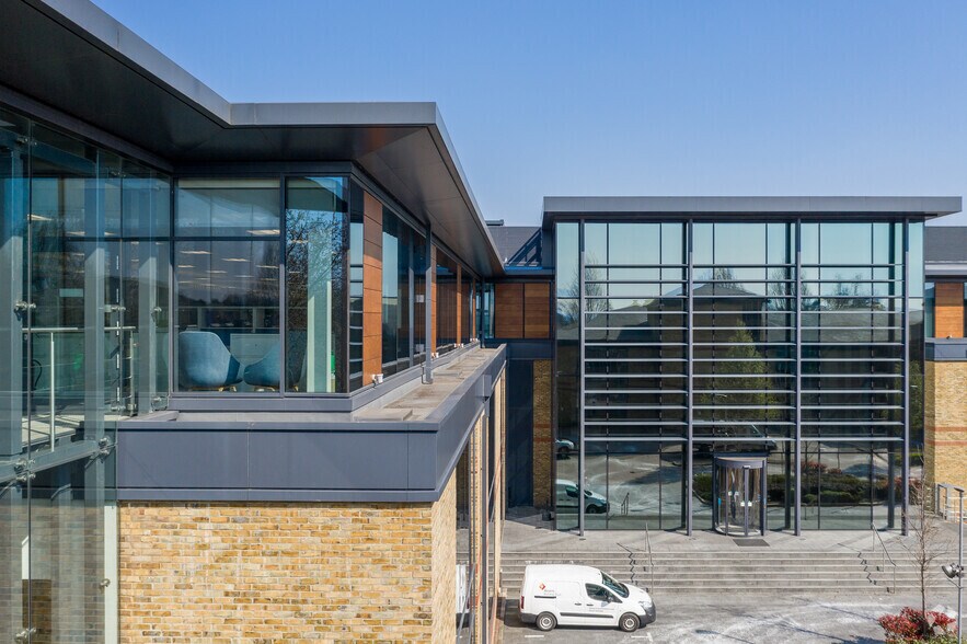 The Causeway, Staines en alquiler - Foto del edificio - Imagen 2 de 30